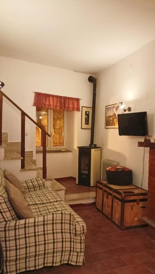 La Casa Di Sally Pitigliano Kültér fotó